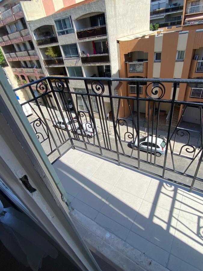 Nice - Appartement T3 Renove De 50 M2 Classe 2 Etoiles Extérieur photo